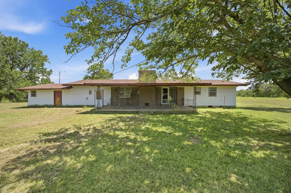 1069 Coal Creek Road McAlester, OK 74501