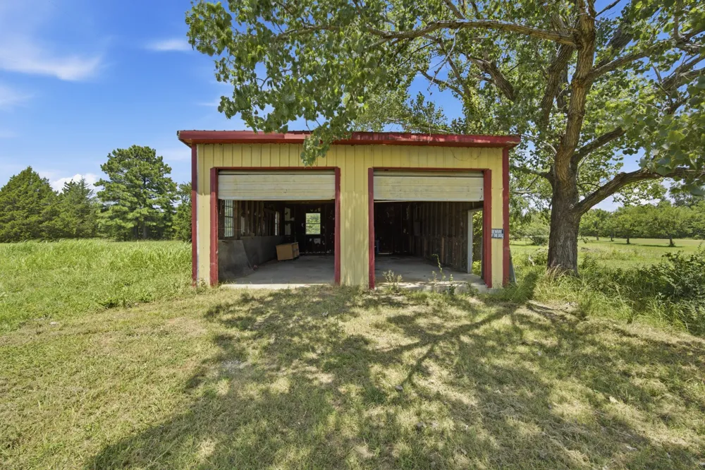 1069 Coal Creek Road McAlester, OK 74501