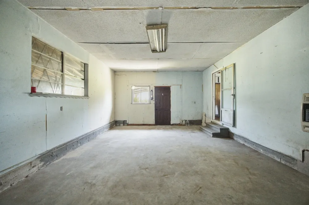 1069 Coal Creek Road McAlester, OK 74501