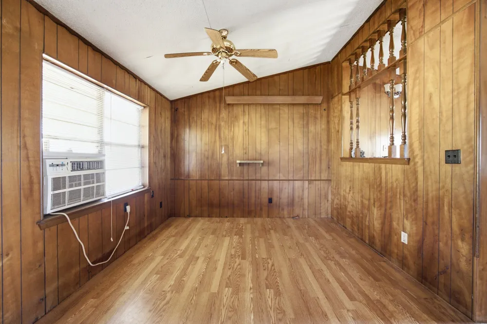 1069 Coal Creek Road McAlester, OK 74501