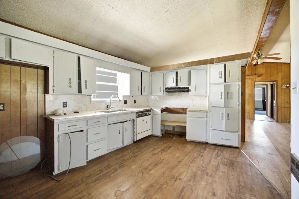 1069 Coal Creek Road McAlester, OK 74501