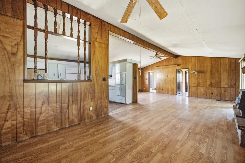 1069 Coal Creek Road McAlester, OK 74501