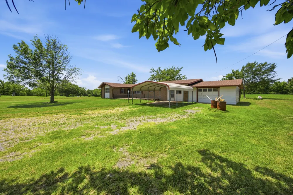 1069 Coal Creek Road McAlester, OK 74501