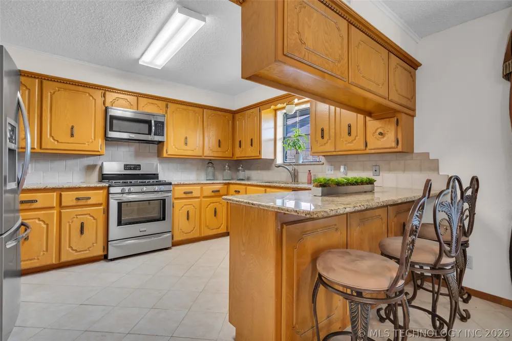 35 Overland Route Route Ardmore, OK 73401