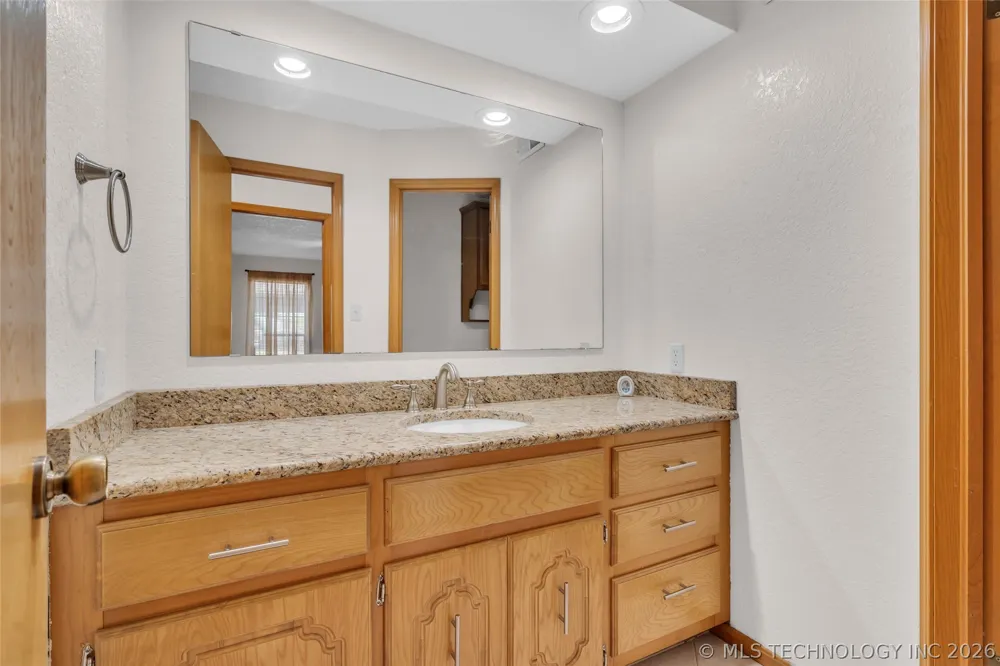 35 Overland Route Route Ardmore, OK 73401