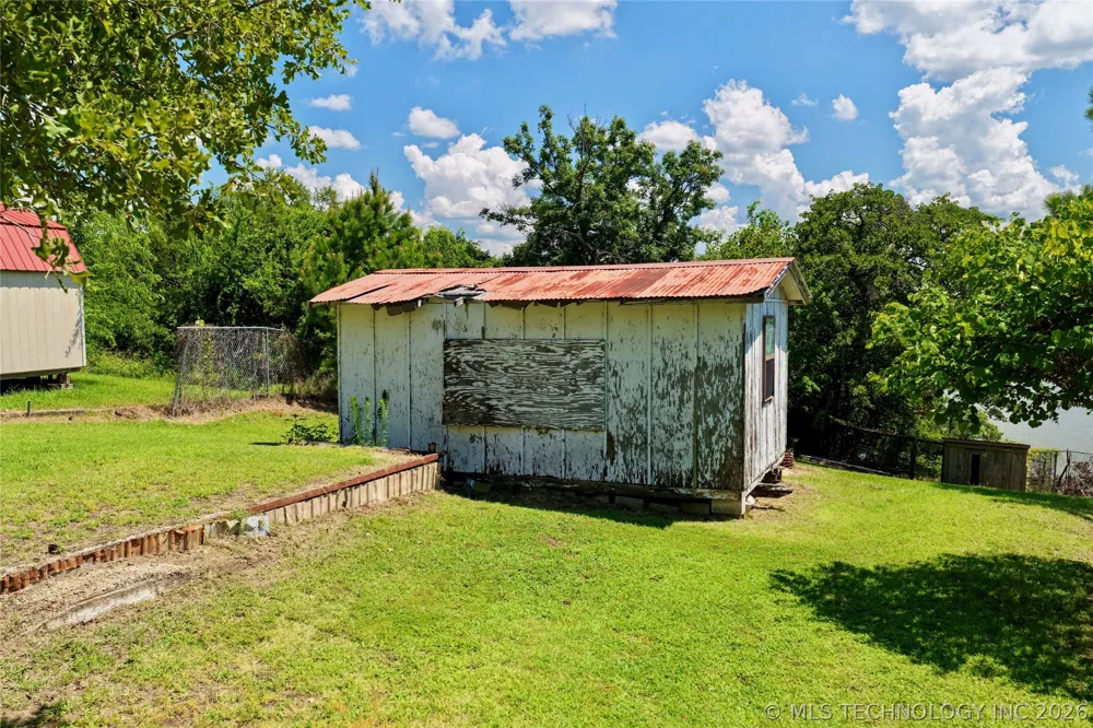 417082 Mockingbird Lane Eufaula, OK 74432
