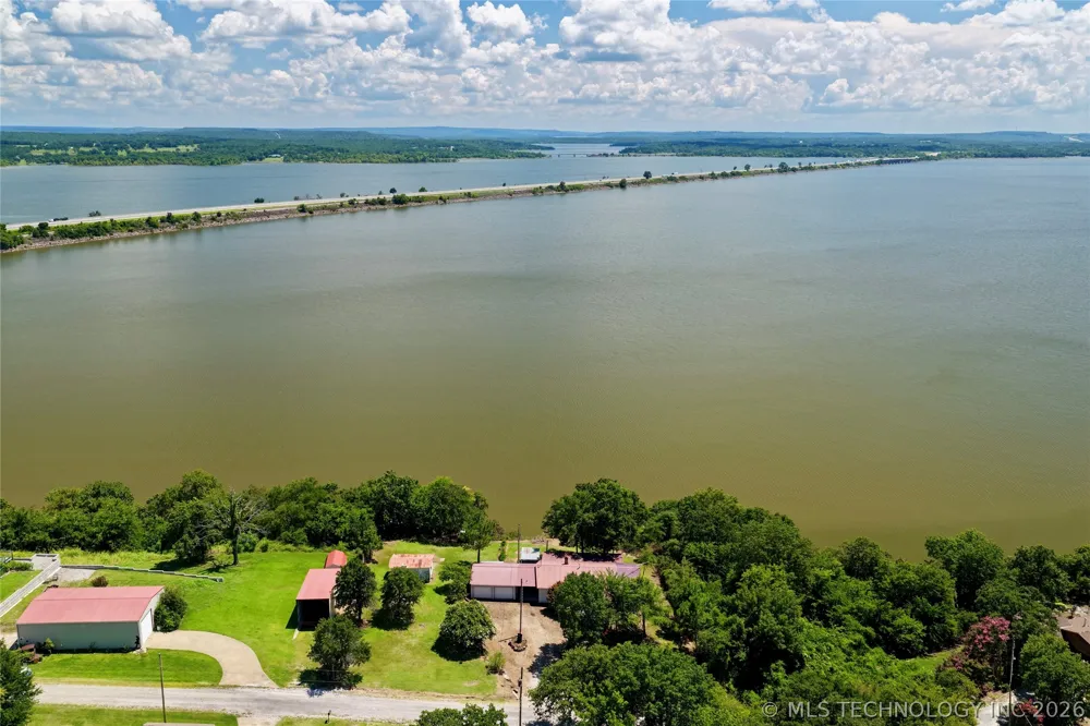 417082 Mockingbird Lane Eufaula, OK 74432