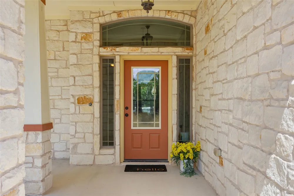 127 Palomino Cove Jarrell, TX 76537
