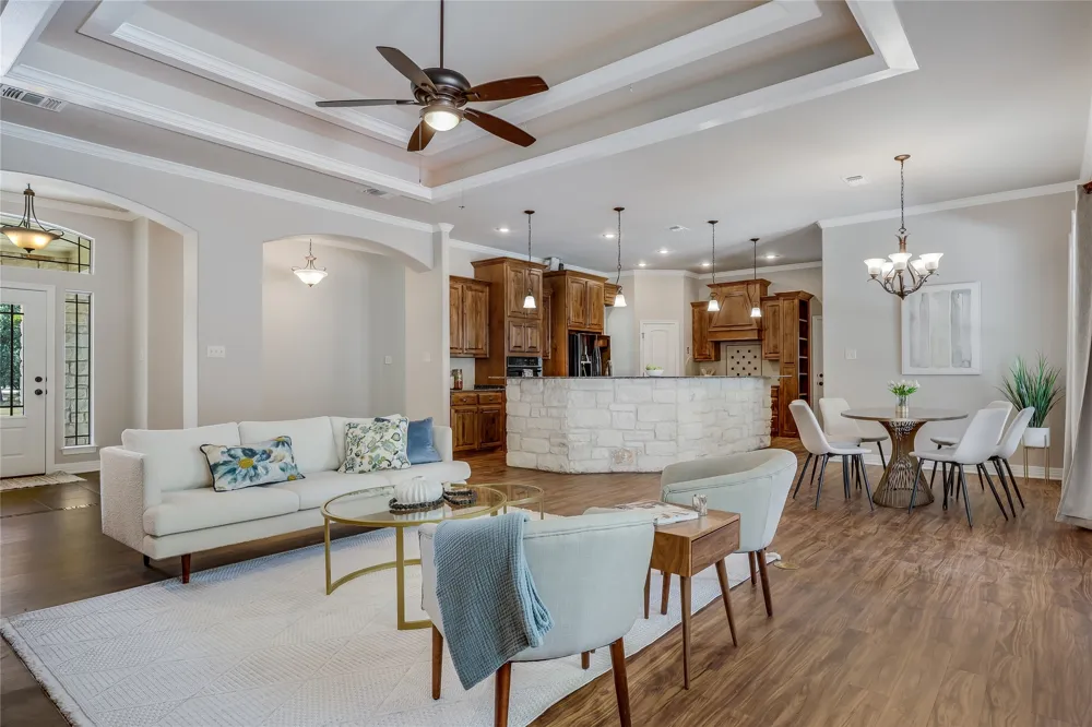 127 Palomino Cove Jarrell, TX 76537