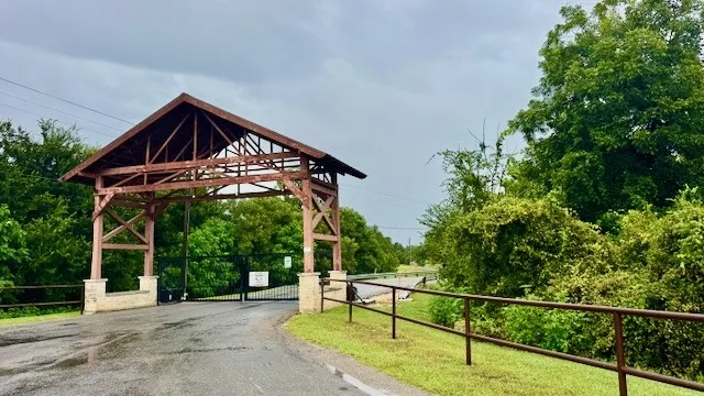 127 Palomino Cove Jarrell, TX 76537
