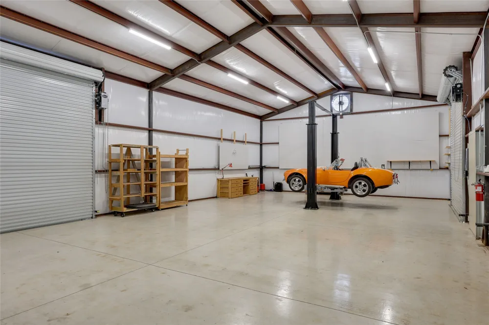 127 Palomino Cove Jarrell, TX 76537