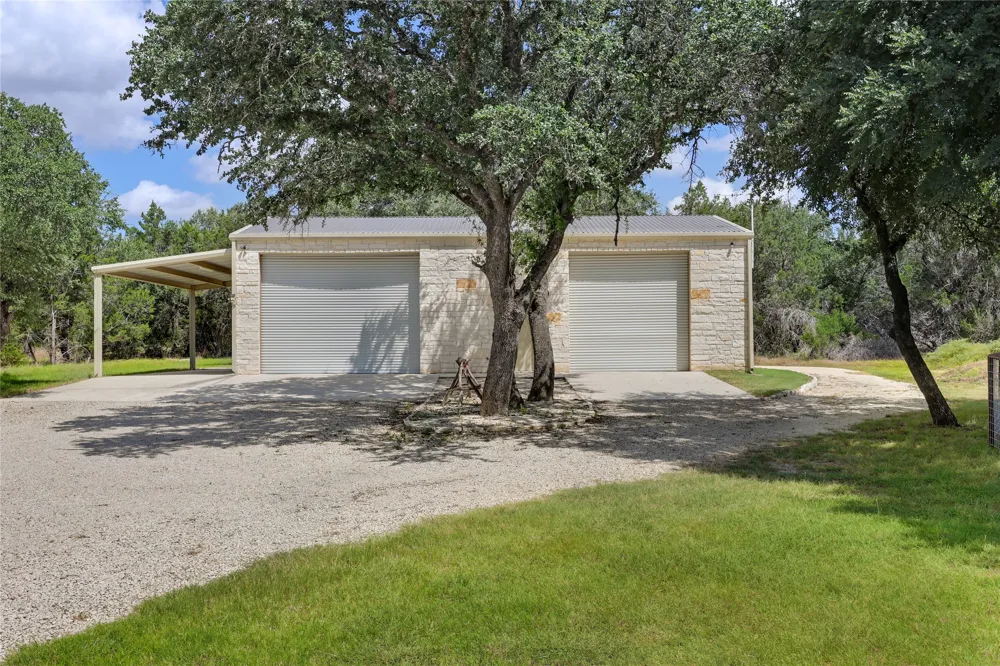 127 Palomino Cove Jarrell, TX 76537