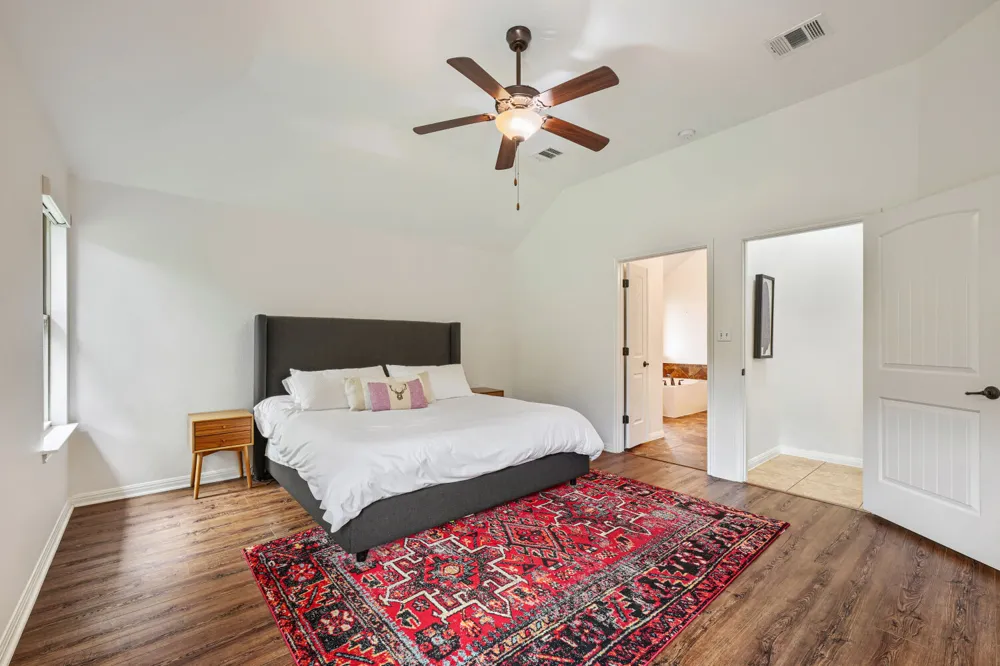 439 Drury Lane Austin, TX 78737