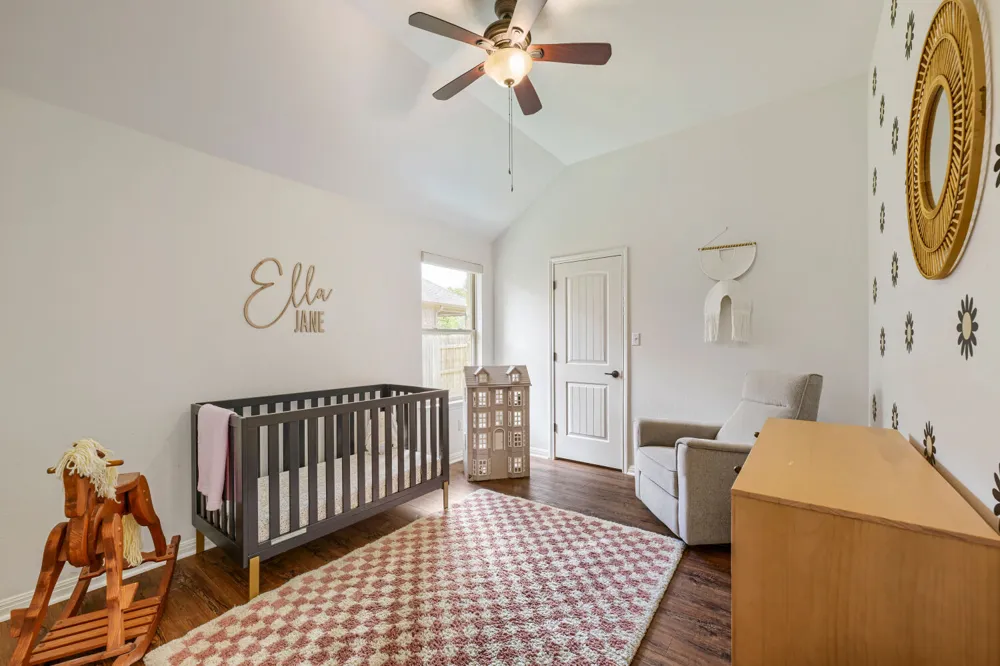 439 Drury Lane Austin, TX 78737