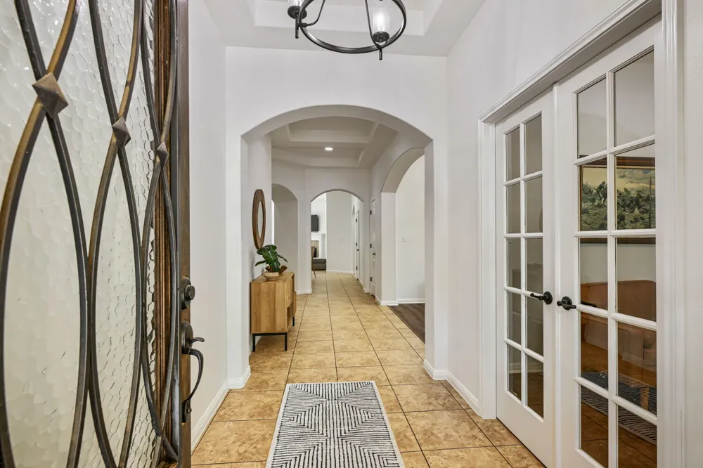 439 Drury Lane Austin, TX 78737