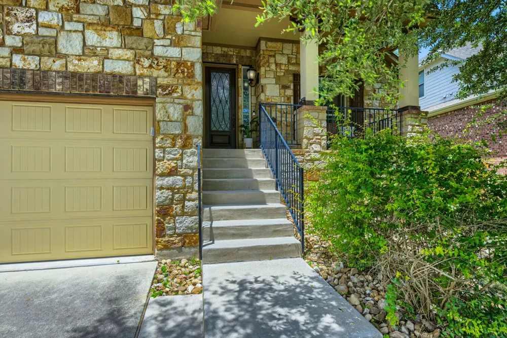 439 Drury Lane Austin, TX 78737