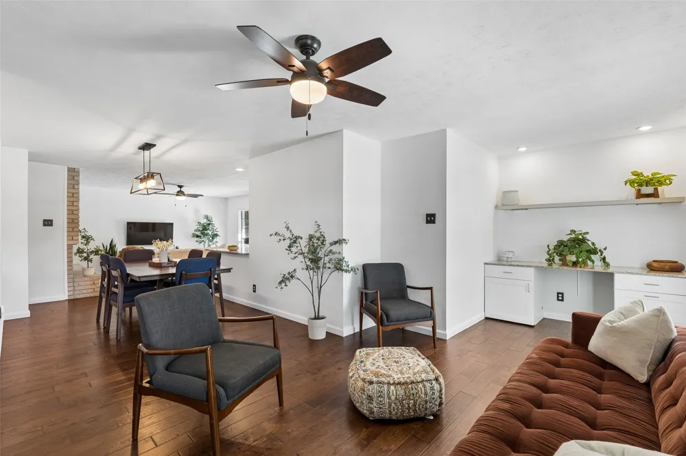 5069 Aztec Drive The Colony, TX 75056