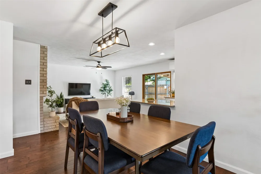 5069 Aztec Drive The Colony, TX 75056
