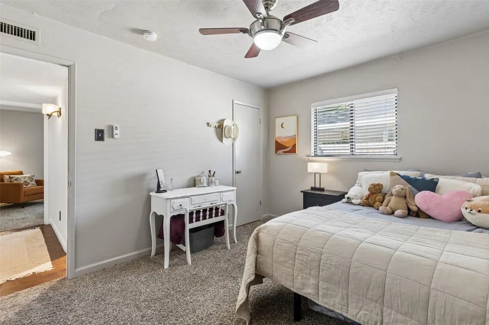 5069 Aztec Drive The Colony, TX 75056