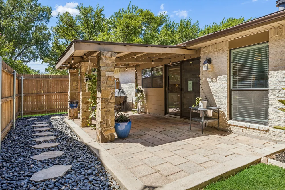 5069 Aztec Drive The Colony, TX 75056