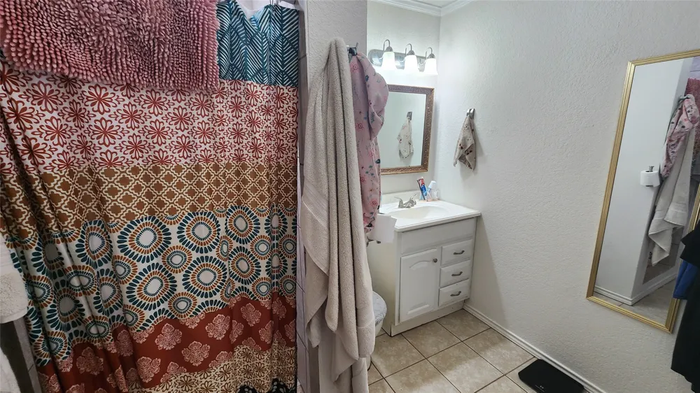 903 W Plummer Street Eastland, TX 76448