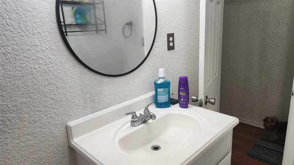 903 W Plummer Street Eastland, TX 76448