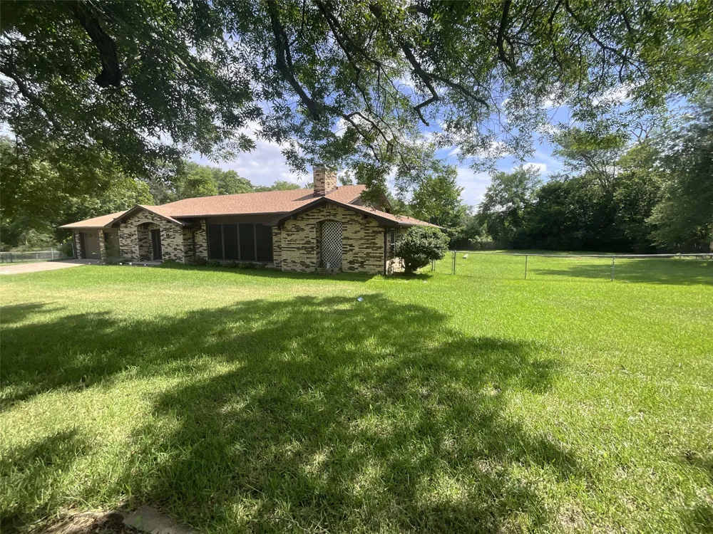 530 Hilliard Drive Canton, TX 75103