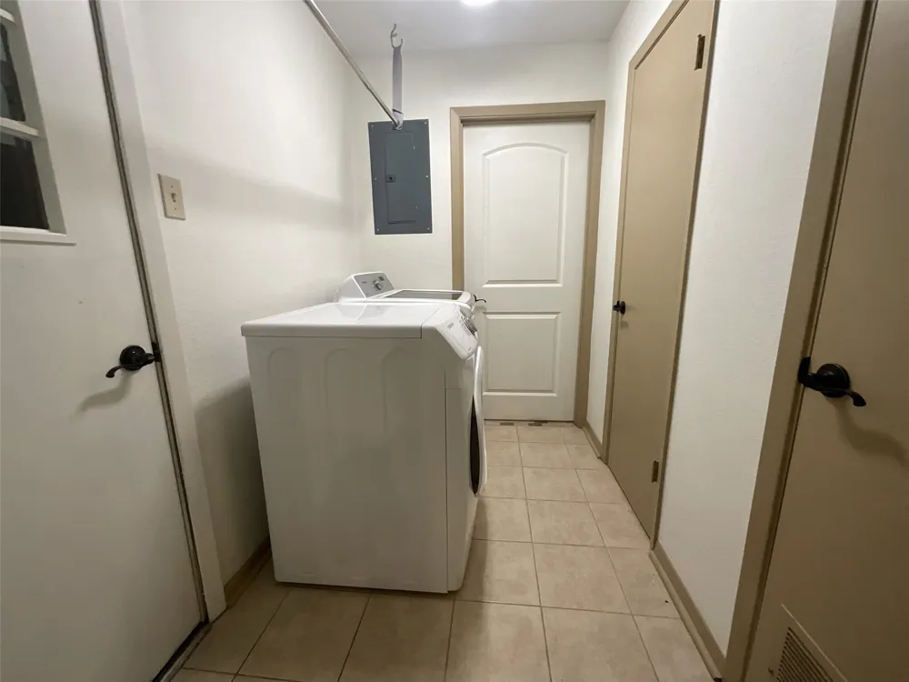 530 Hilliard Drive Canton, TX 75103