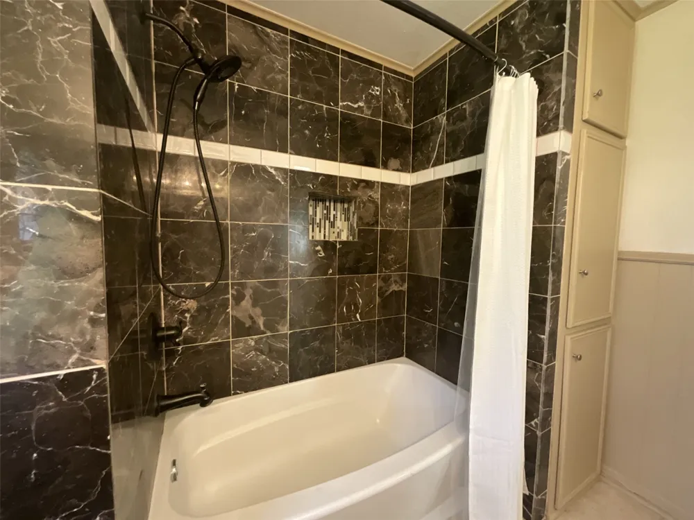 530 Hilliard Drive Canton, TX 75103