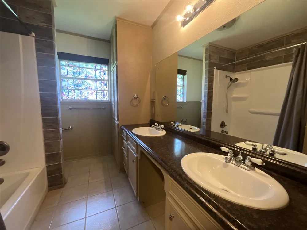 530 Hilliard Drive Canton, TX 75103