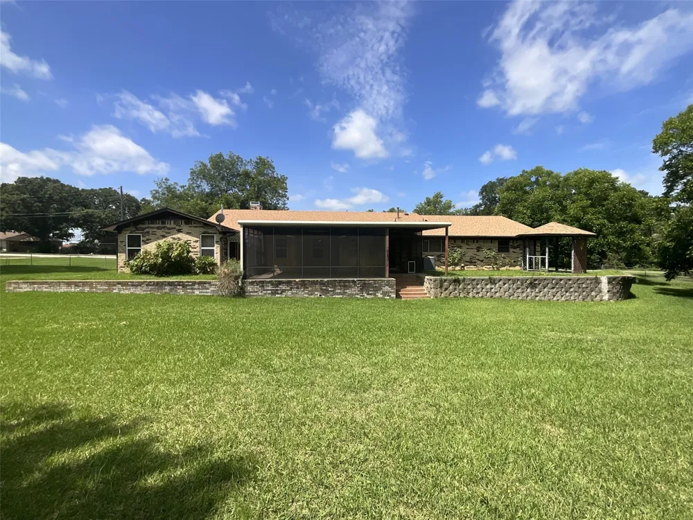 530 Hilliard Drive Canton, TX 75103