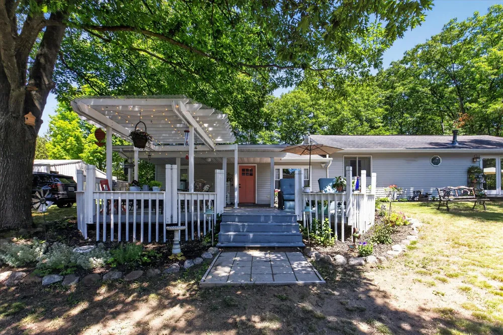 3525 Timberlane Drive Evart, MI 49631