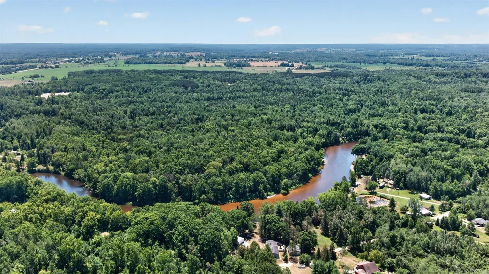 3525 Timberlane Drive Evart, MI 49631