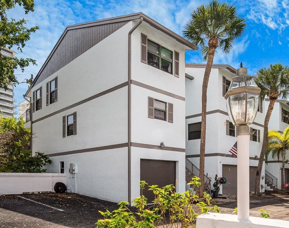3250 NE 12th Street #1 Pompano Beach, FL 33062
