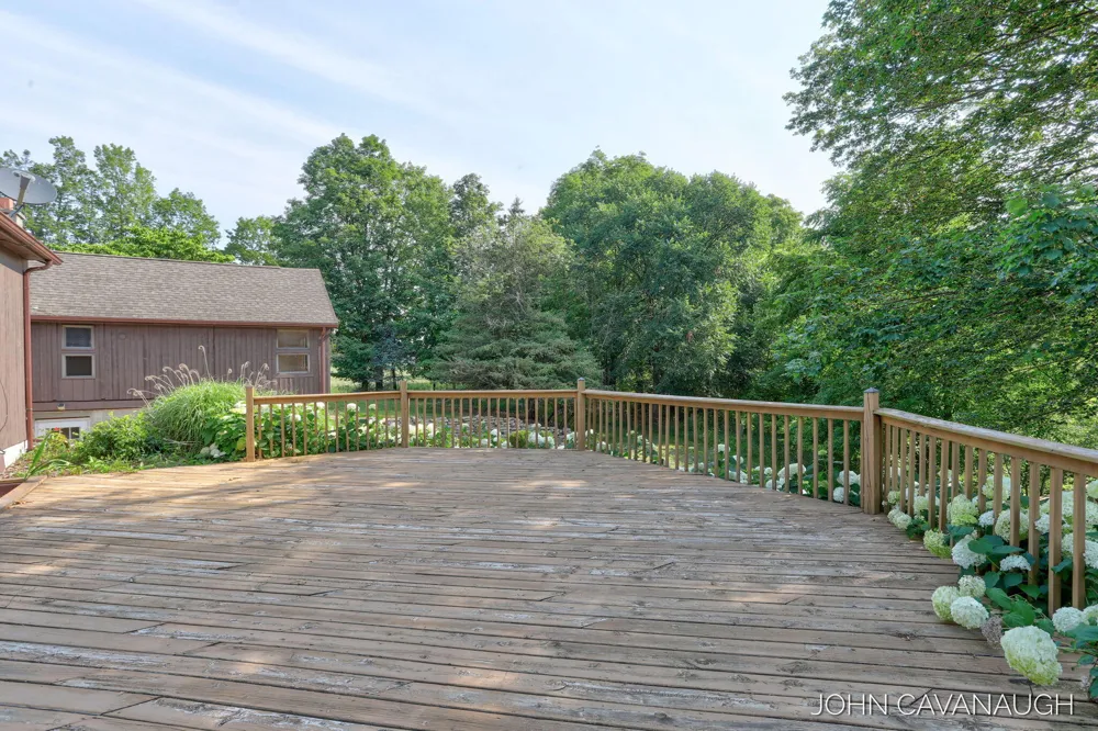 9516 Taft Street Polkton Charter Township, MI 49404