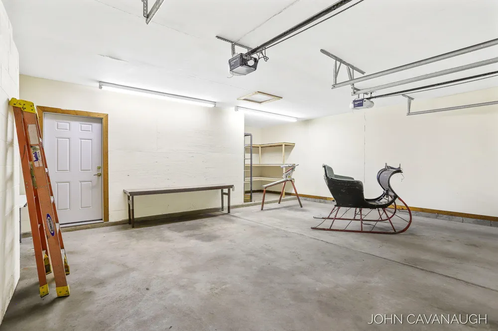 9516 Taft Street Polkton Charter Township, MI 49404