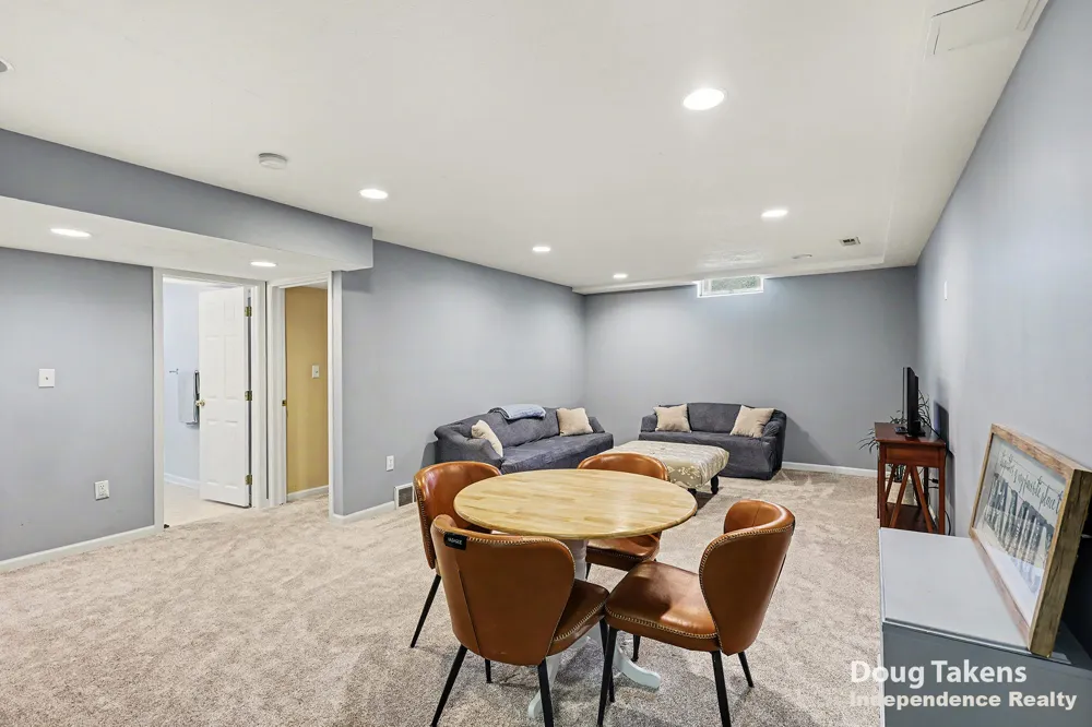 1755 Secretariat Drive SE Kentwood City, MI 49546
