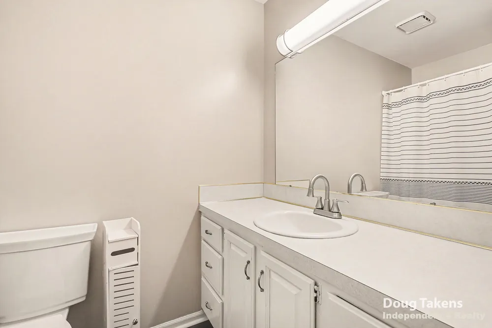1755 Secretariat Drive SE Kentwood City, MI 49546