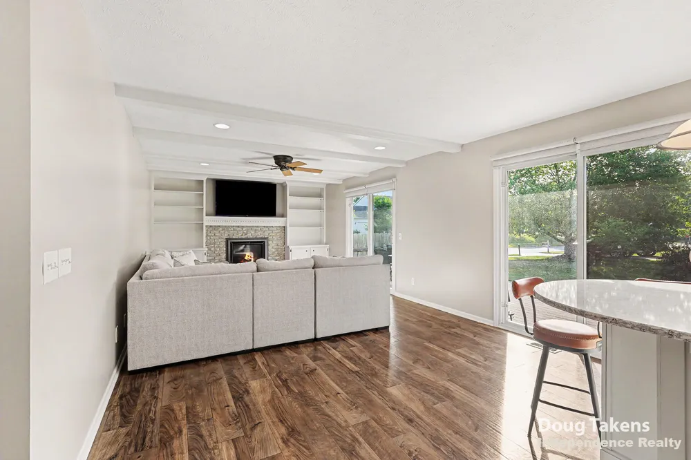 1755 Secretariat Drive SE Kentwood City, MI 49546