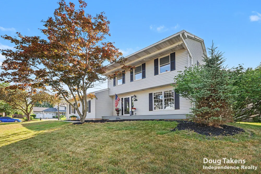 1755 Secretariat Drive SE Kentwood City, MI 49546