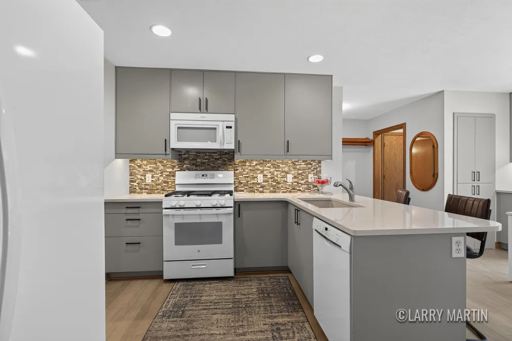 4256 Del Mar Drive SW Wyoming City, MI 49418