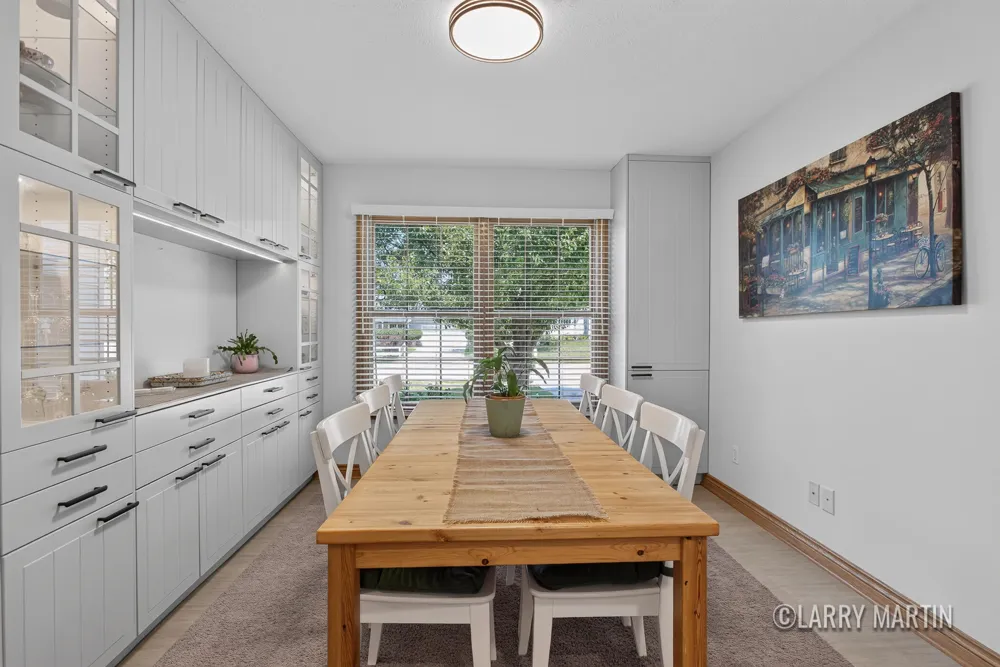 4256 Del Mar Drive SW Wyoming City, MI 49418