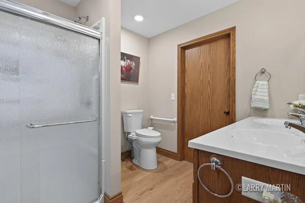 4256 Del Mar Drive SW Wyoming City, MI 49418