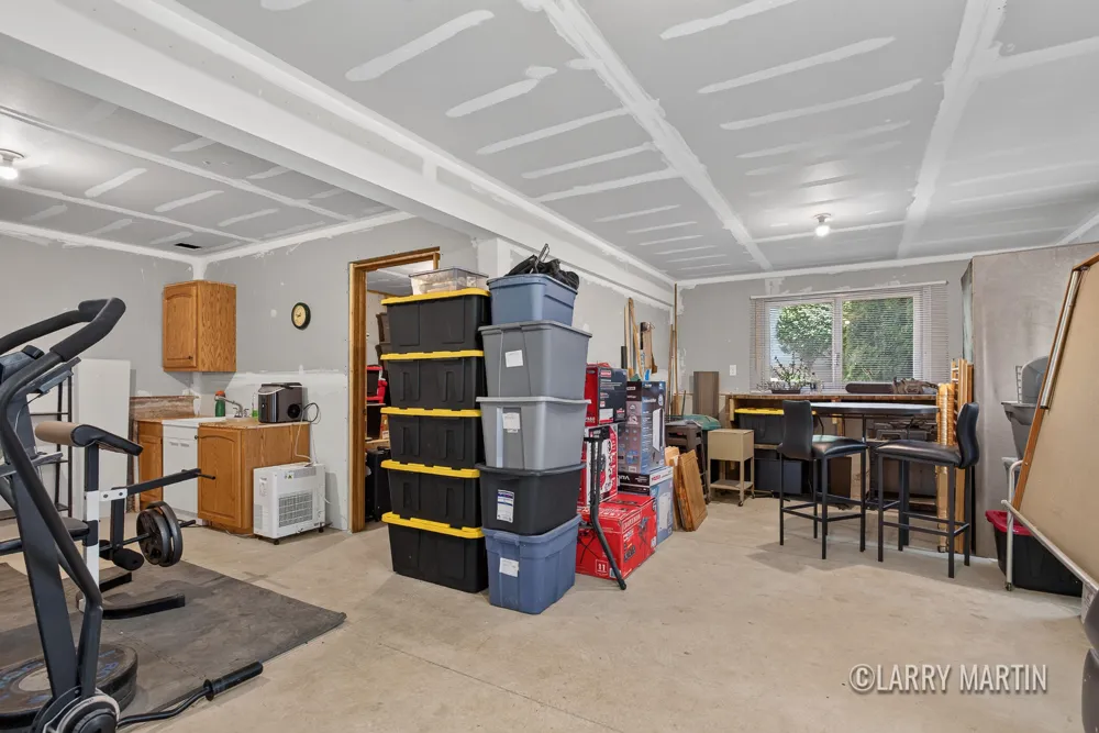 4256 Del Mar Drive SW Wyoming City, MI 49418