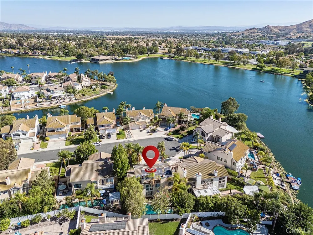 23638 Narcissus Moreno Valley, CA 92557
