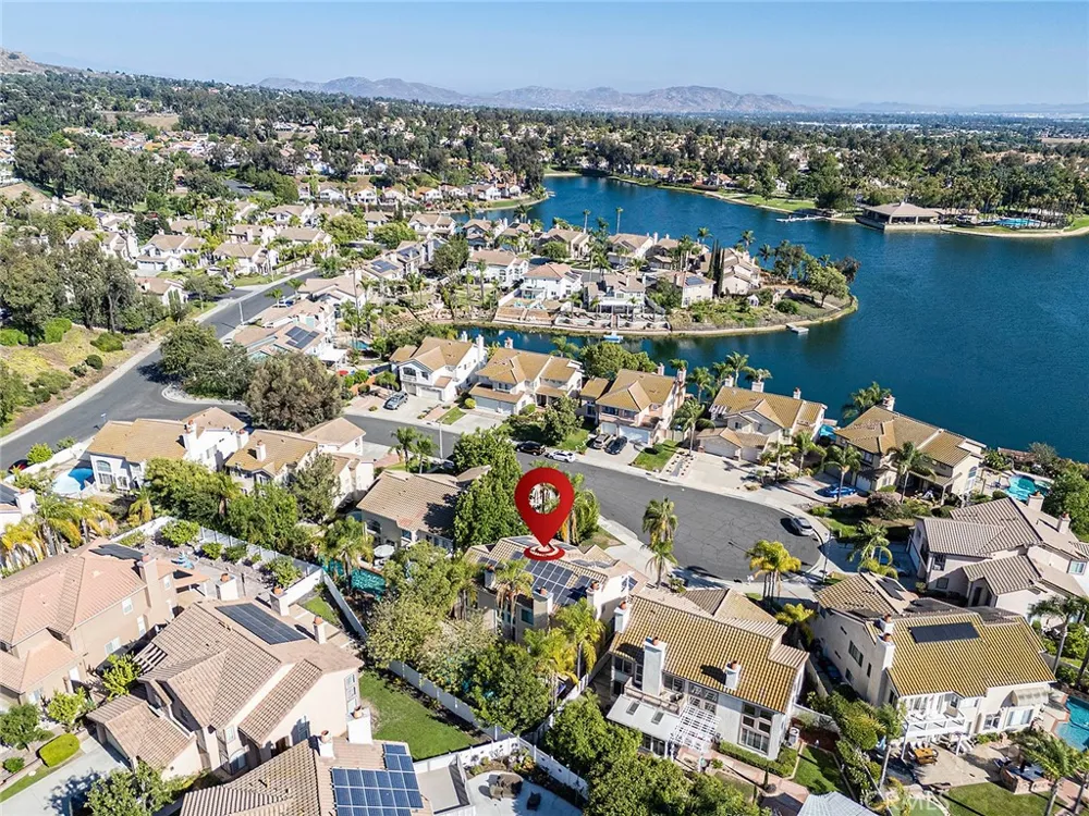 23638 Narcissus Moreno Valley, CA 92557