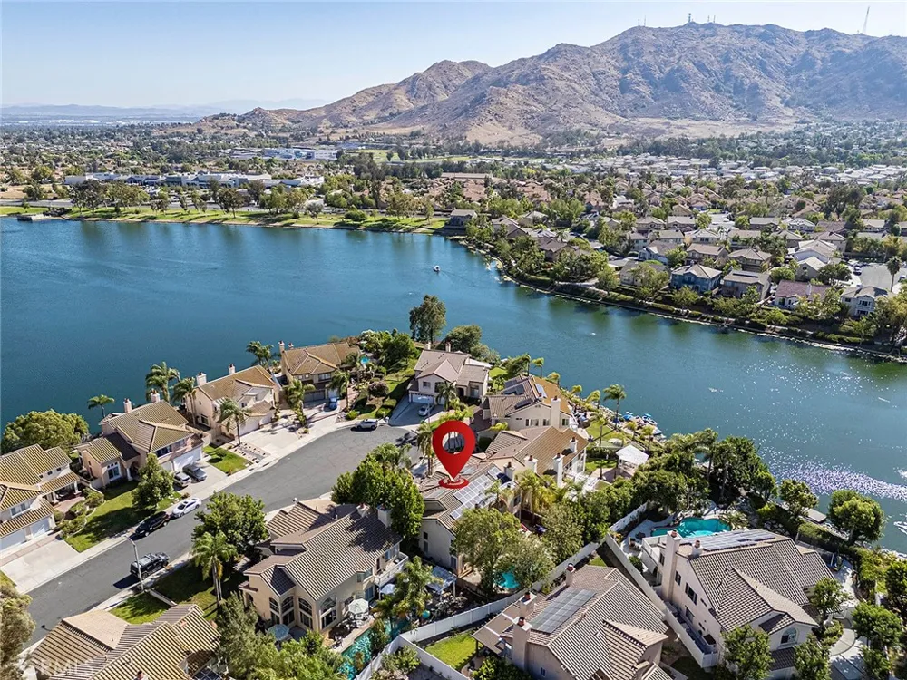 23638 Narcissus Moreno Valley, CA 92557