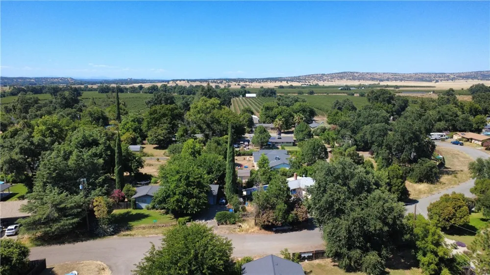 13527 Evelyn Red Bluff, CA 96080