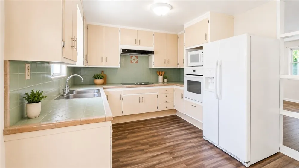13527 Evelyn Red Bluff, CA 96080
