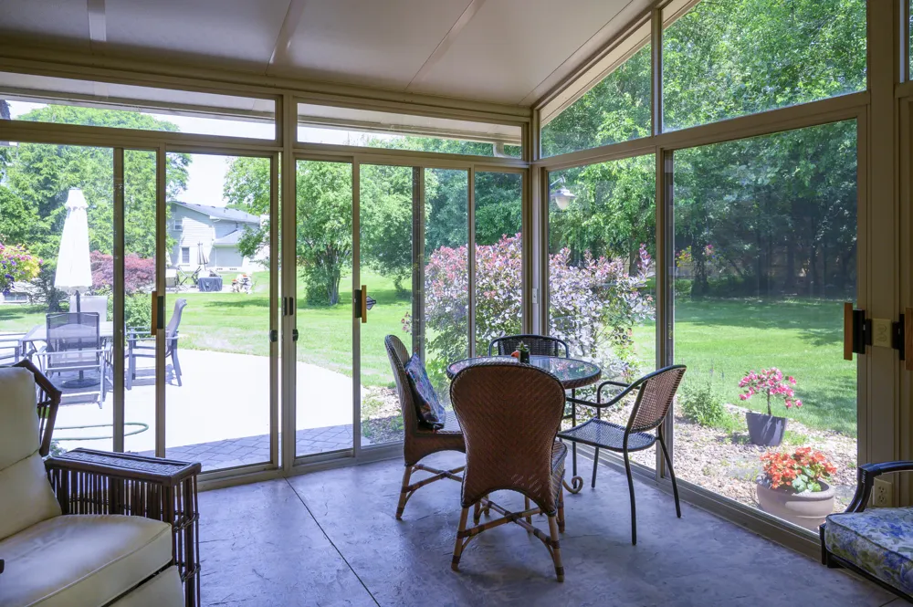 28550 Tavistock Trail Southfield, MI 48034